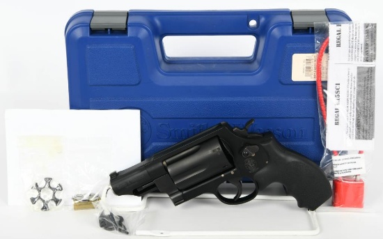 Smith & Wesson Governor Revolver .45 / .410 GA