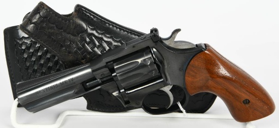 High Standard Sentinel MK IV DA Revolver .22 Mag