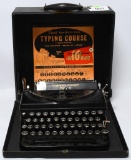 Remington Portable Model 5 typewriter W/ Case