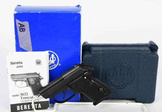 Beretta Model 3032 Tomcat Semi Auto Pistol .32 ACP