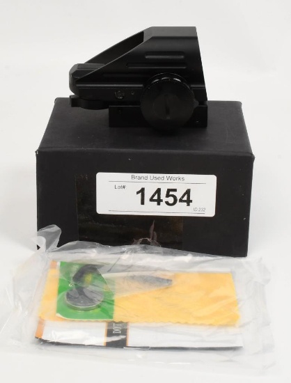New in the Box Pinty Red & Green Dot Sight