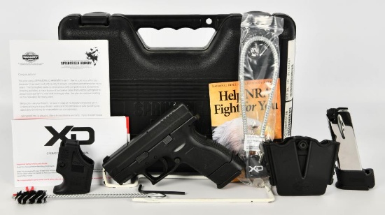 Springfield Armory XD-40 Semi Auto Pistol .40 S&W