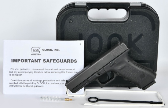 GLOCK 17 Gen 3 Semi-Auto Pistol 9mm