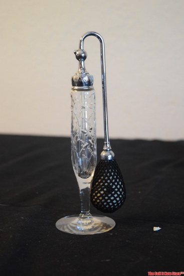 Antique DeVilbiss Collectible Decorative Cut Glass French Perfume Atomizer
