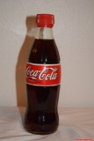 German Koffeinhaltig Limonade Full Glass Vintage Coca-Cola Bottle With Red Plastic Cap