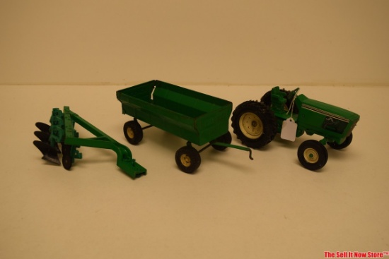 Ertl Stk 415 Diecast Tractor With Implent And Trailer