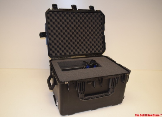 InFocus LCD Projector Model W50 IN5106 in Road Case WORKS