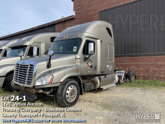 2009 Freightliner Cascadia Tractor