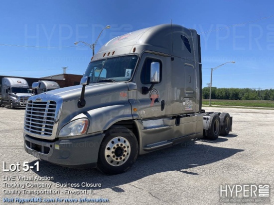 2013 Freightliner TT-CT Cascadia Tractor