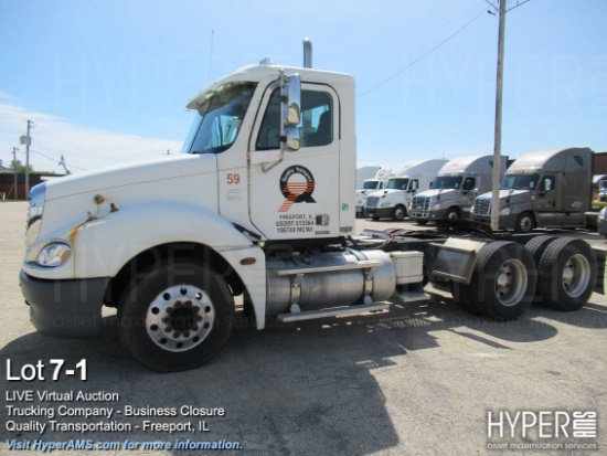 2005 Freightliner Columbia Tractor