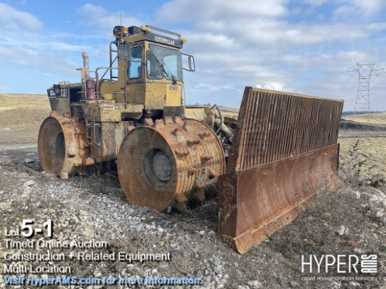 1997 CAT 836C Trash Compactor With Blade