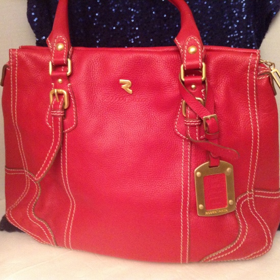 Pelti Red Handbag