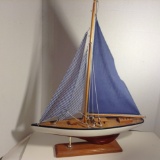 Mantel Sailboat