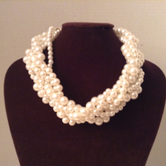 Cluster Pearl Necklace