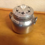 Silver Metal Pot w/Top