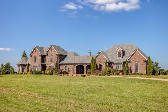 Luxury Custom-Built Country Home on 58.60 Acres