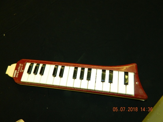 HOHNER MEDLODICA PIANO 27