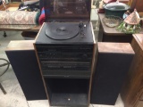 Stereo with speakers