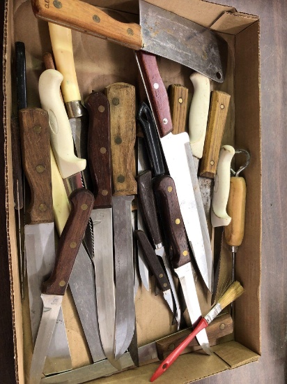 Variety of kitchen knives