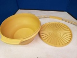 Yellow tupperware bowl /lid/ carrier