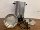 Electric coffee urn