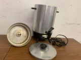 Electric coffee urn