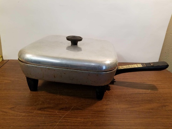 Universal - Automatic Frying Pan