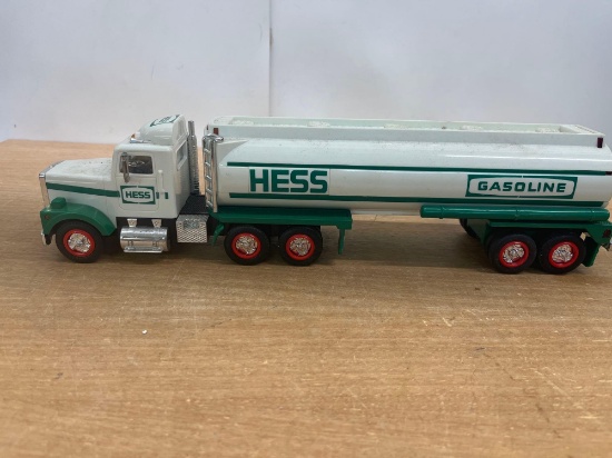 1990 Hess Gasoline Truck