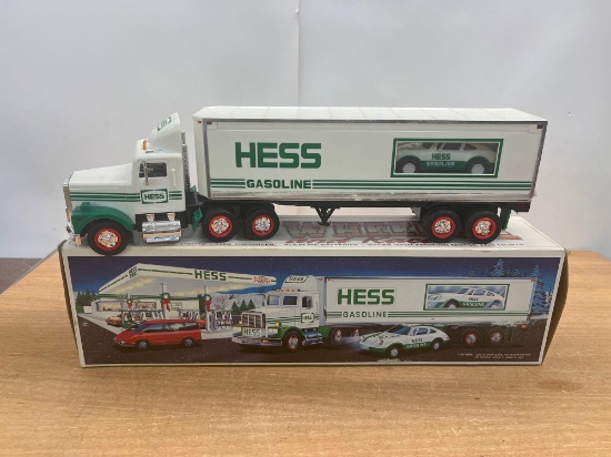 1992 Hess 18 Wheeler and Racer