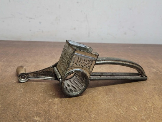 Mouli Rotary Grater
