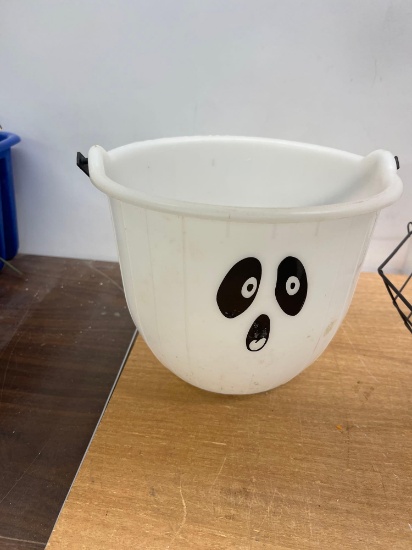 Halloween Candy Bowls, Plastic Spiders, and Halloween Plastic Jar with Lid