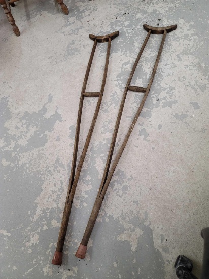 2 Wooden Crutches