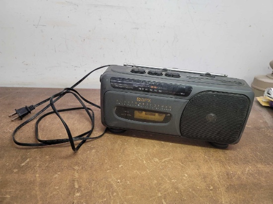 GPX AM/FM Radio Cassette Recorder
