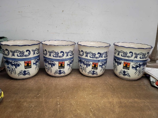 4 Holland Group Flowerpots