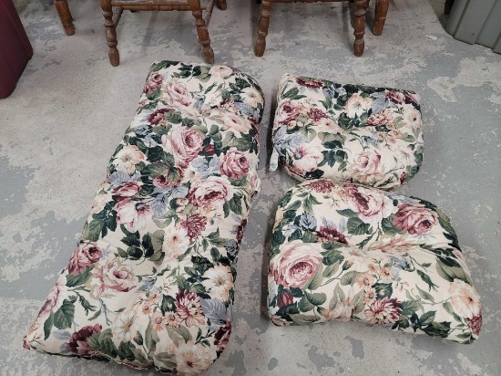 3 Outdoor Seat Cushions