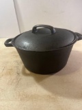 Country House Cast Iron Pot and Lid