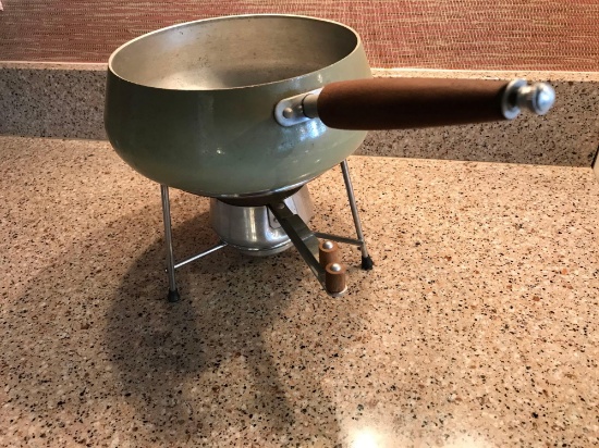 Fondue Pot