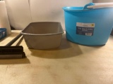 12 Qt Mop and Utility Bucket, Squeeze, Plastic Dish Bucket
