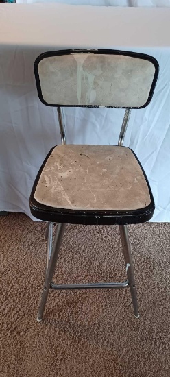 Swivel Seat Bar Stool