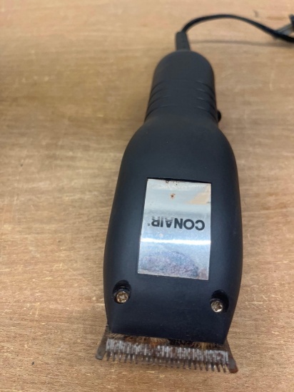 Conair Electric Razor