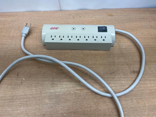 American Power Conversion Power Strip
