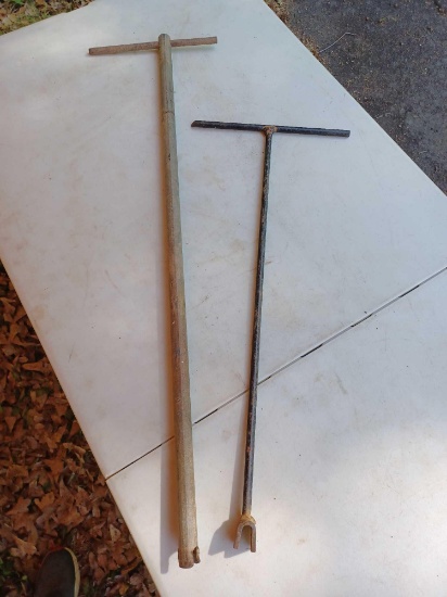 2 Water Shut-off Long Wrenches
