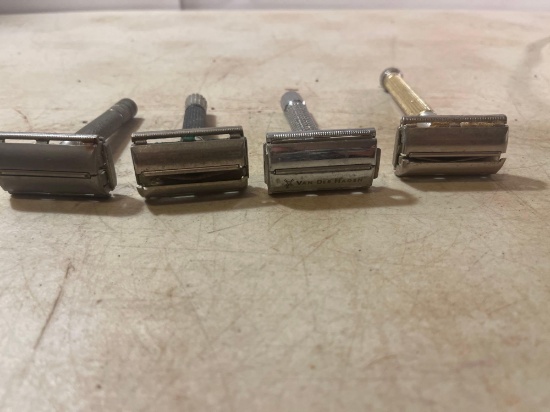 4 Vintage Razors