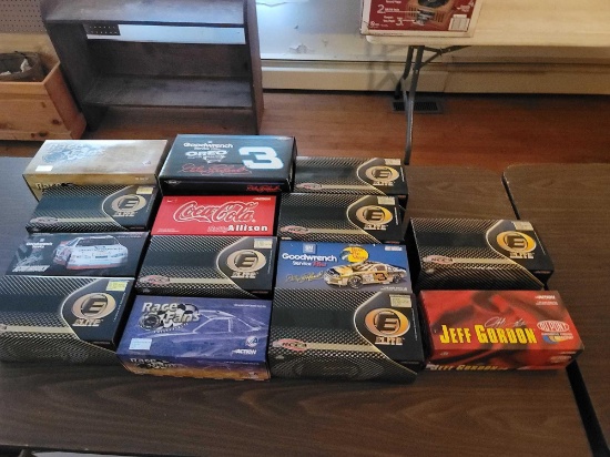 Action/RCCA/Nascar Empty Racecar Boxes