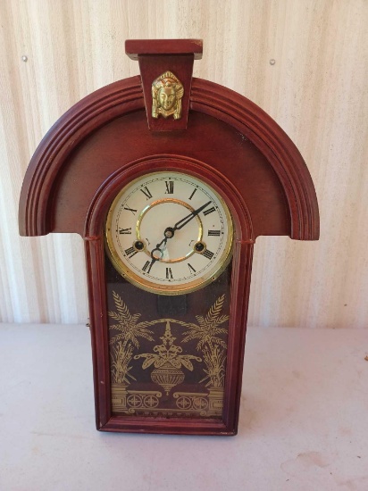 Mantle Clock