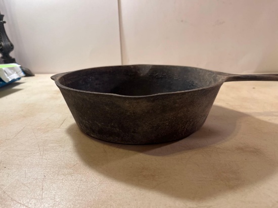 Cast Iron Skillet