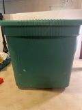 Sterilite 18 Gal Green Tote with Lid