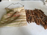 Waster Clothes Pin Bag with Wooden Clothes Pins