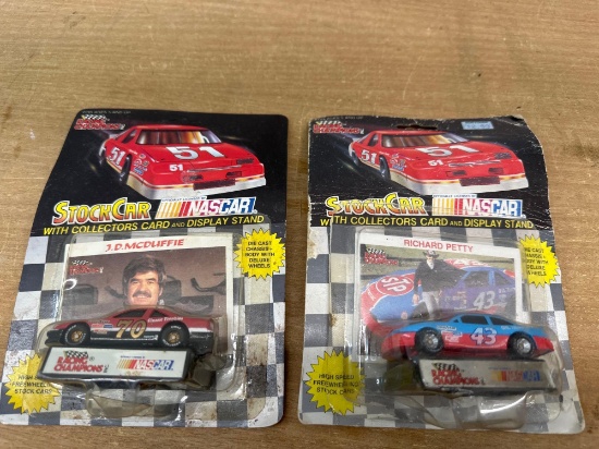 NASCAR Stock Car With Collectors Card and Stand JD McDuffie/ Richard Petty
