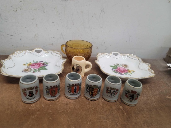 Glassware Lot with 7 small shot glasses